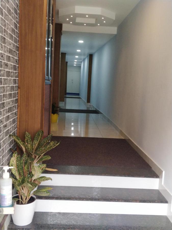 Majestic Inn Thiruvananthapuram Екстериор снимка