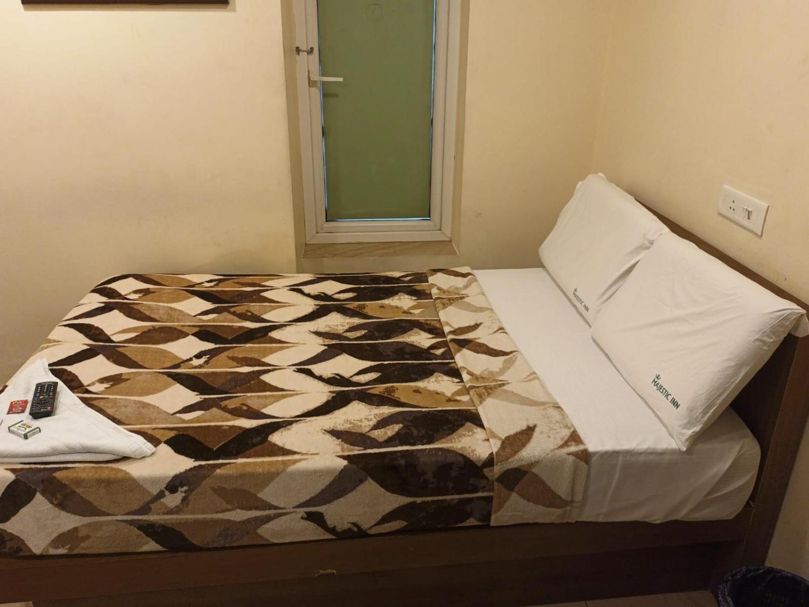 Majestic Inn Thiruvananthapuram Екстериор снимка